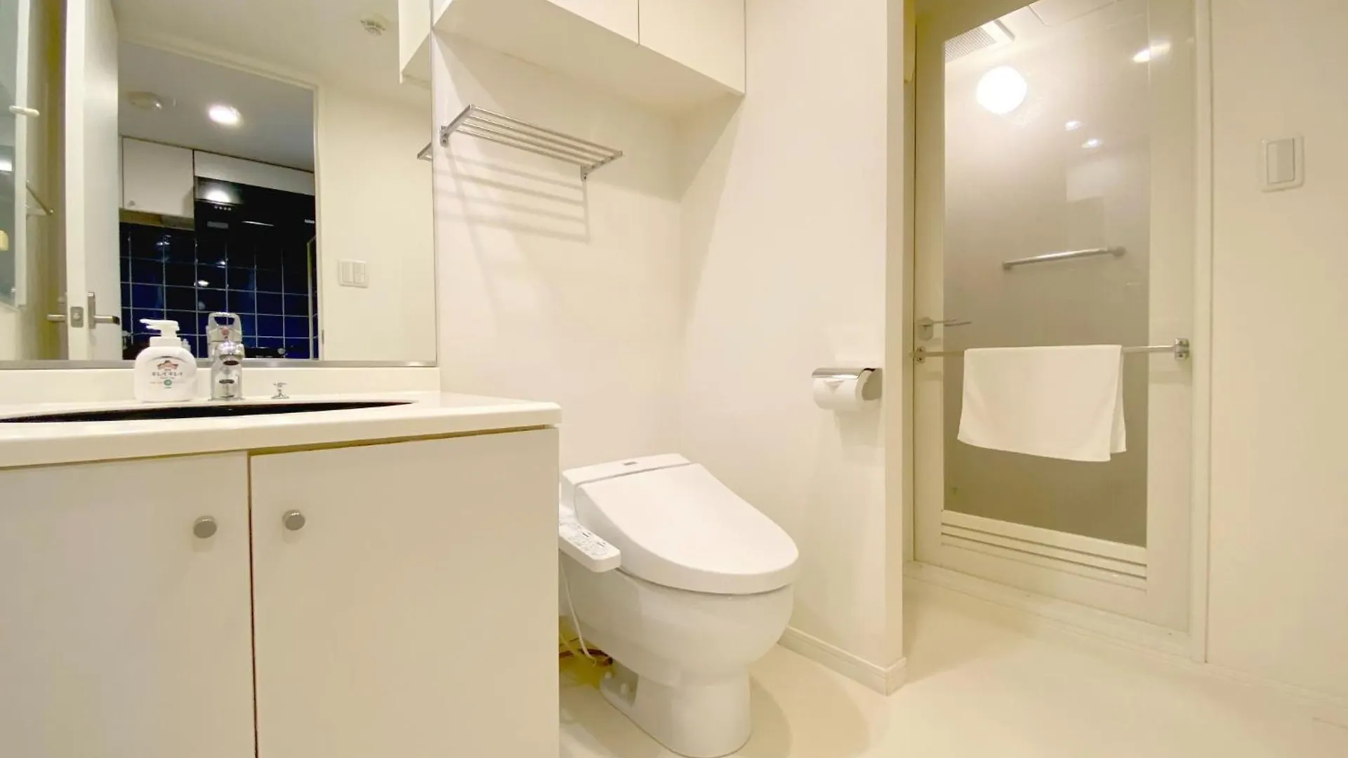 Apartment Pangoo Shinagawa Room 406 - Vacation Stay 18375 Tokyo